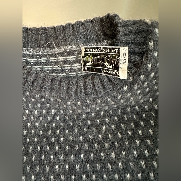 Vintage JC Penney The Fox wool blend gray/white crewneck sweater, men's size M - Picture 4 of 10